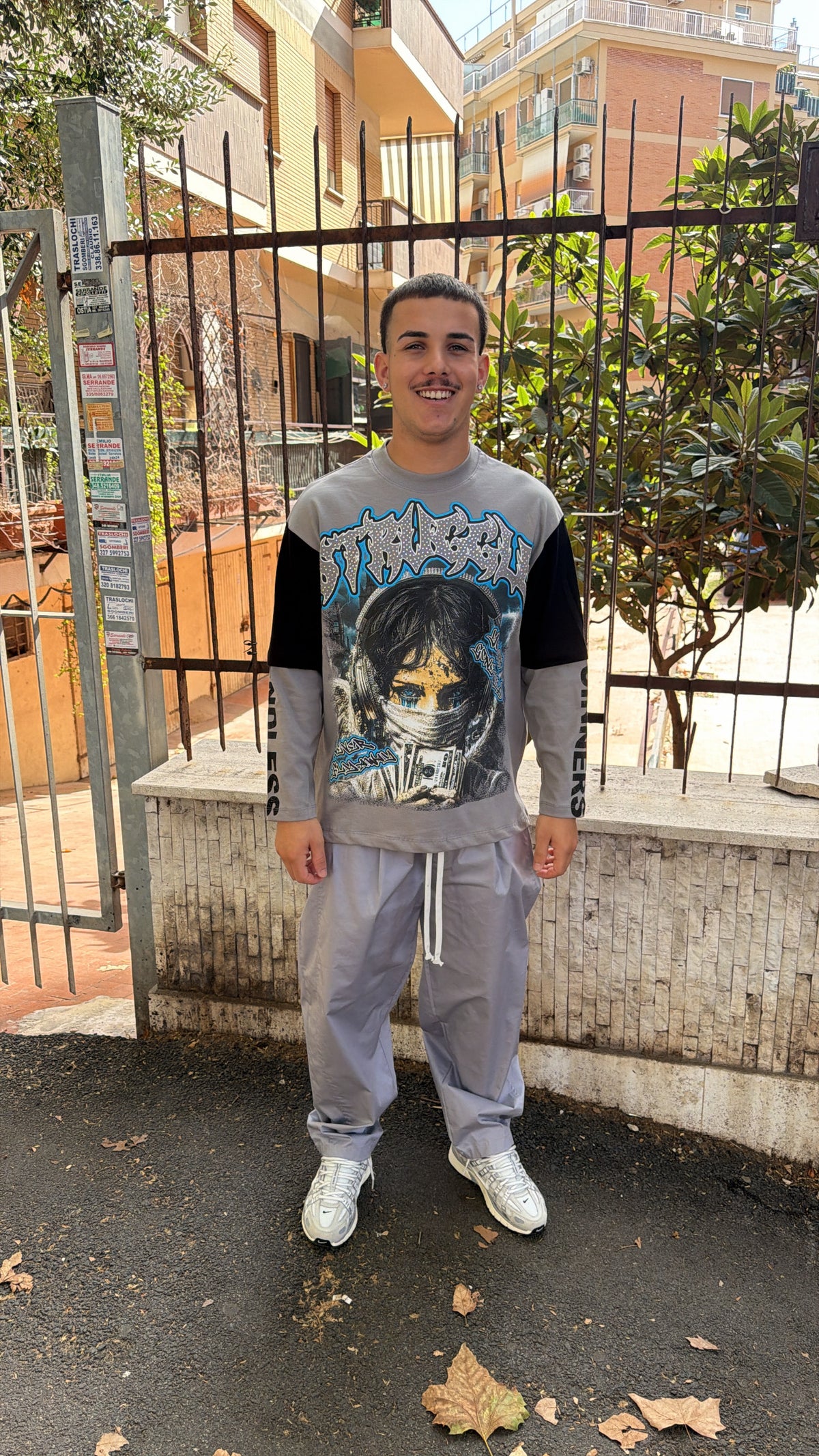 LONGSLEEVE STRASS